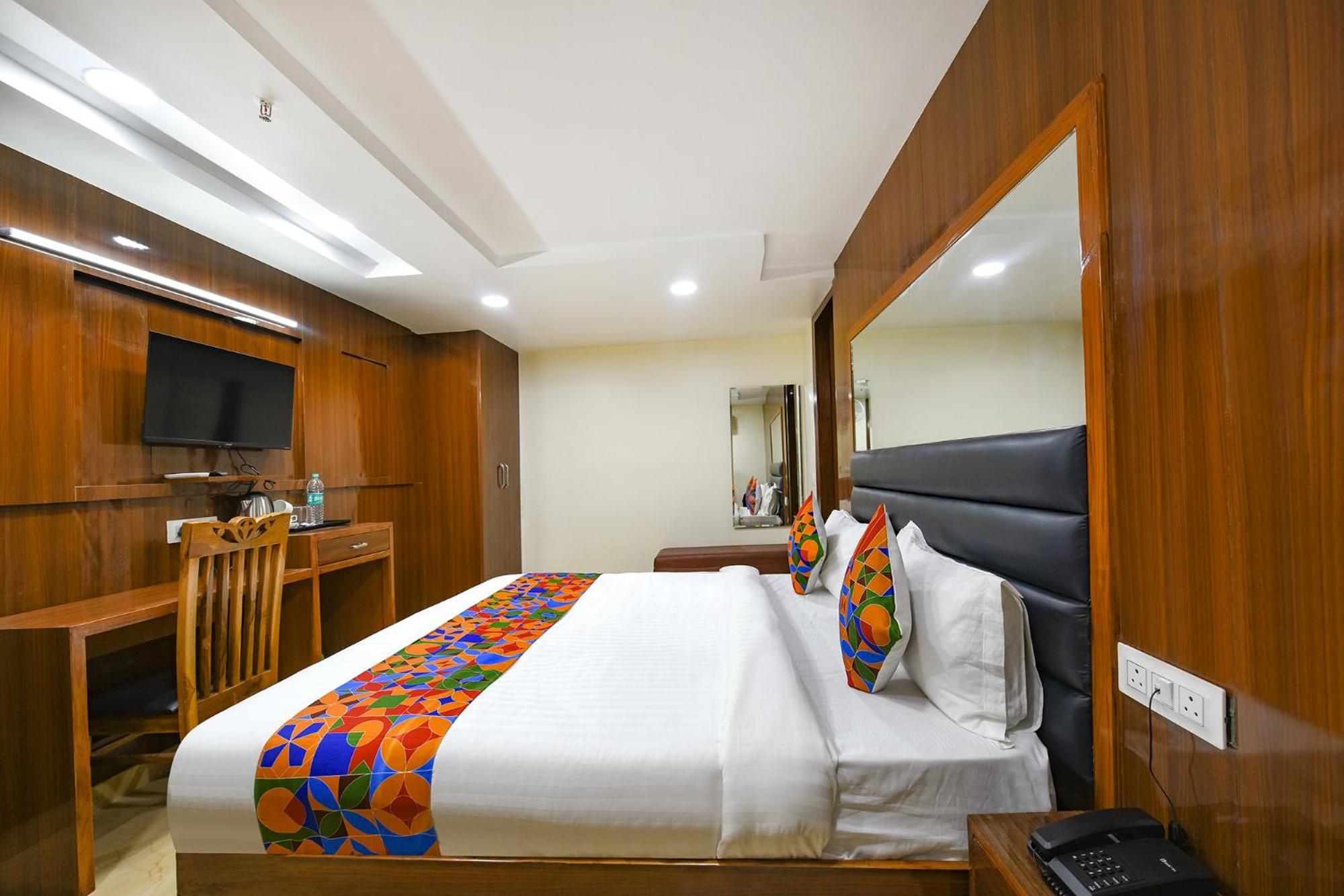 Fabhotel Mona International New Delhi Luaran gambar