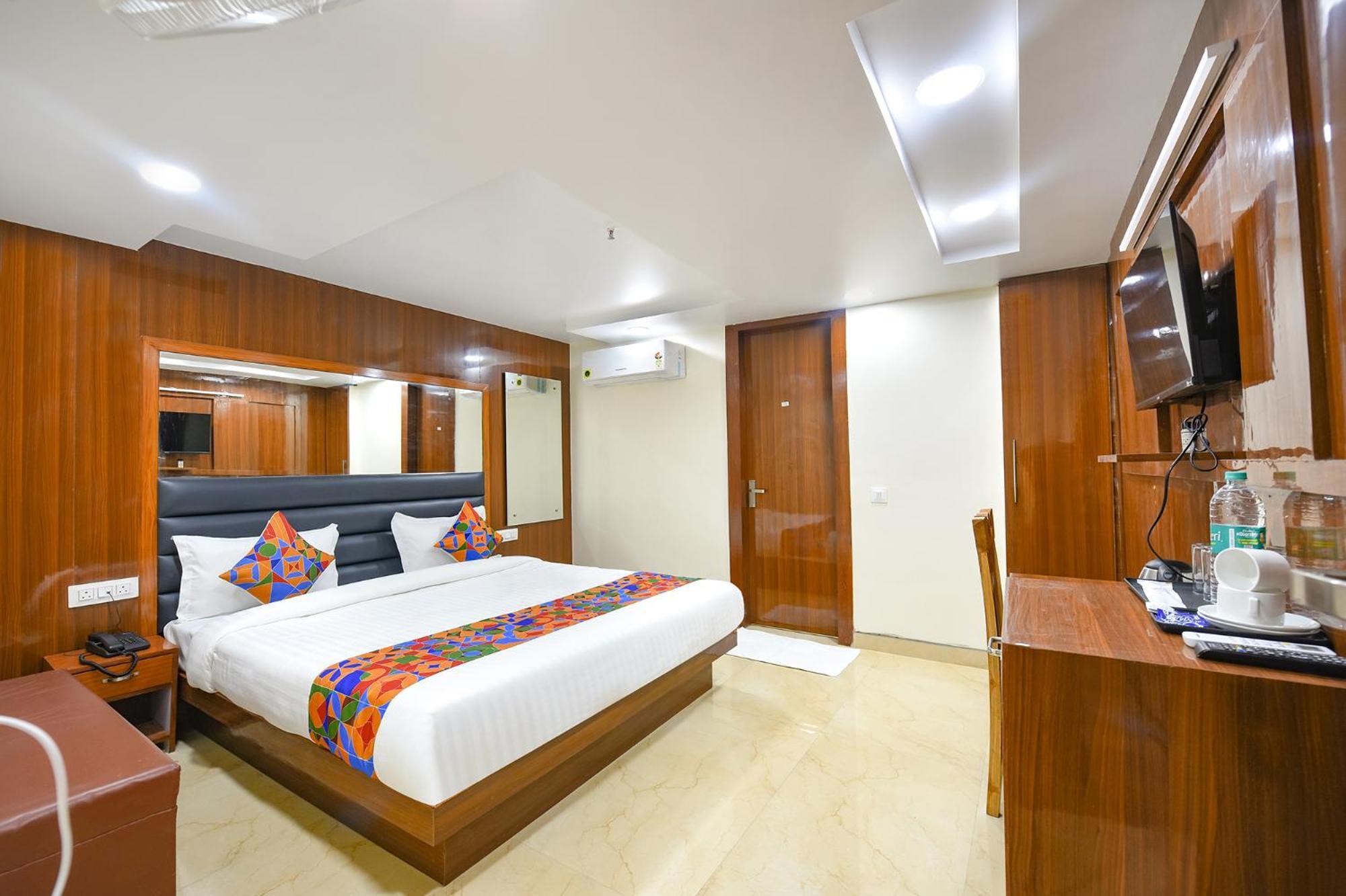 Fabhotel Mona International New Delhi Luaran gambar